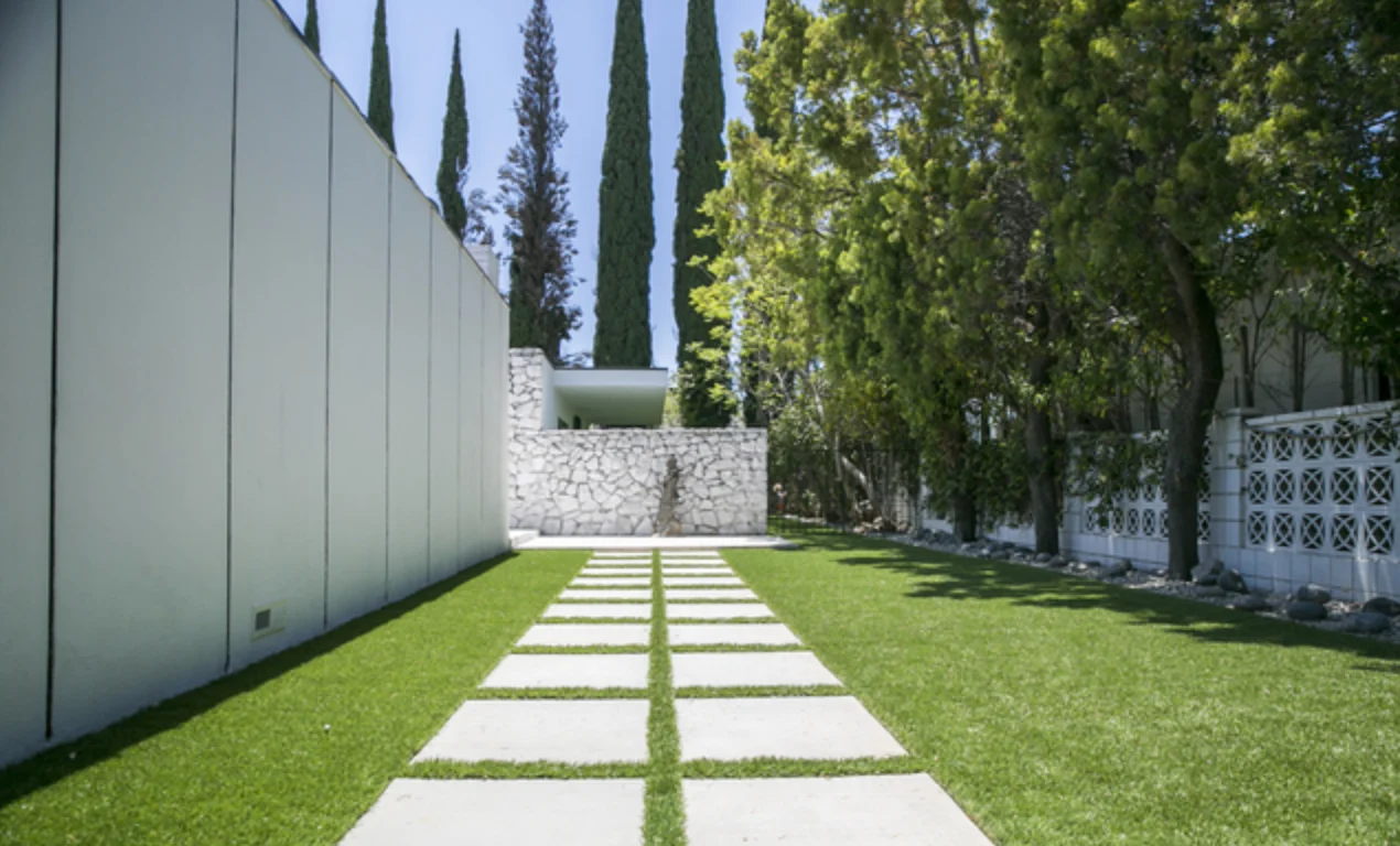 1423 Devlin Dr, Los Angeles, CA 90069