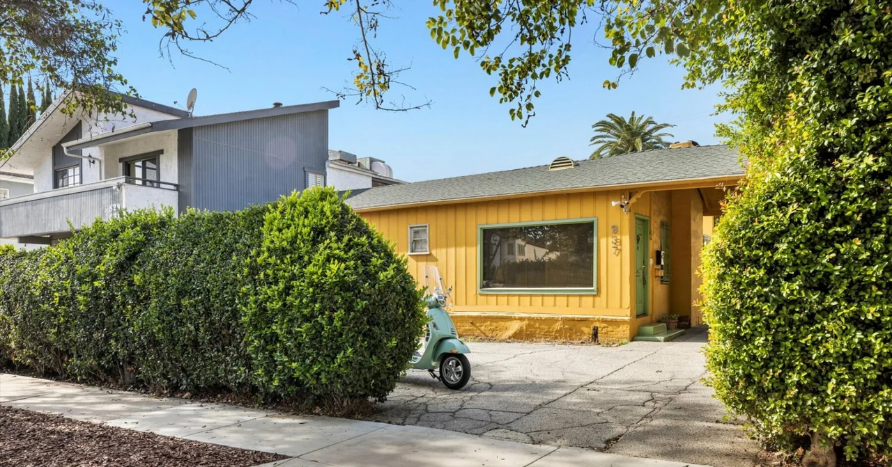 833 Westbourne Drive, West Hollywood, CA 90069