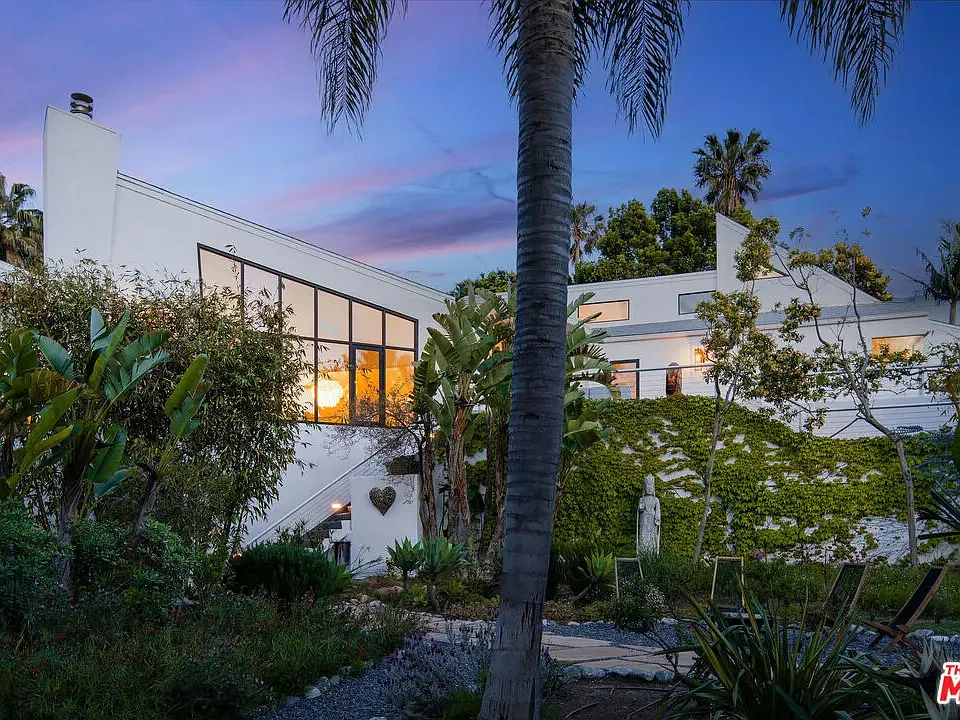 6440 Via Escondido Drive, Malibu, CA 90265