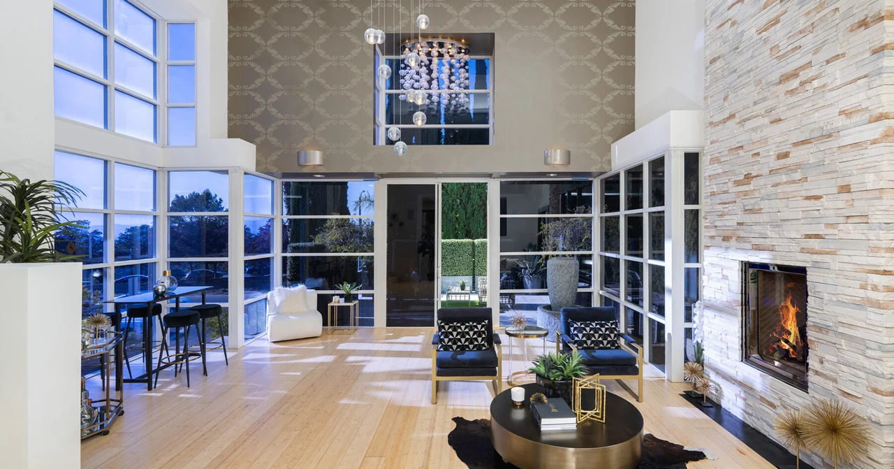 14200 Mulholland Drive, Bel Air, CA 90077