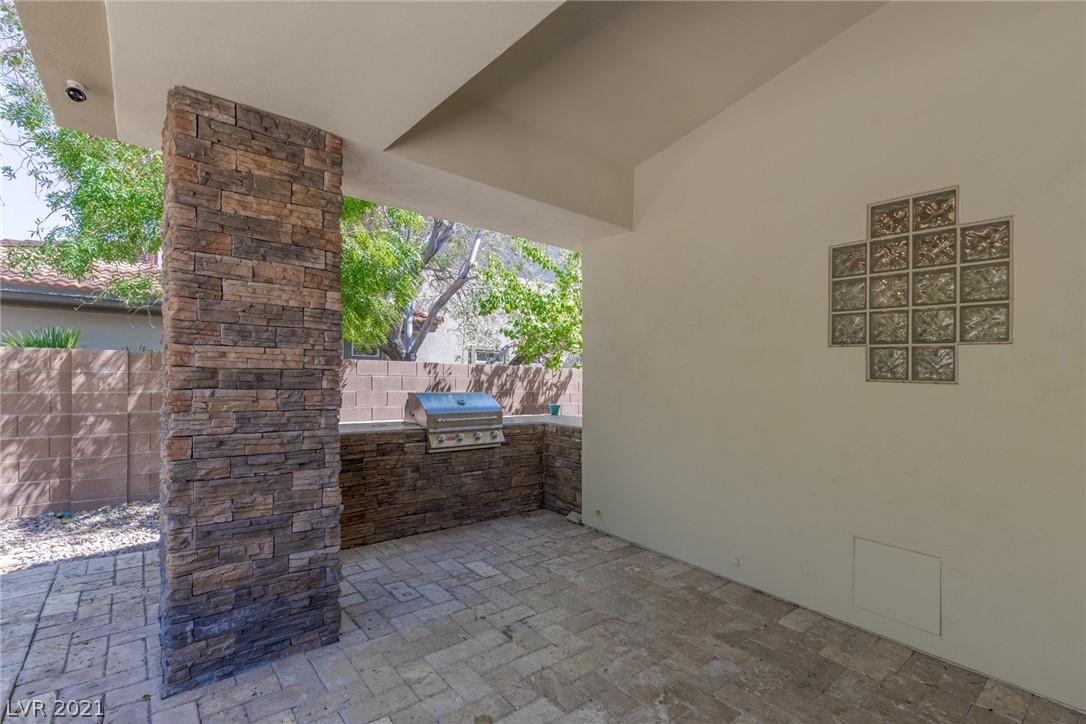 10968 Tranquil Waters Court
