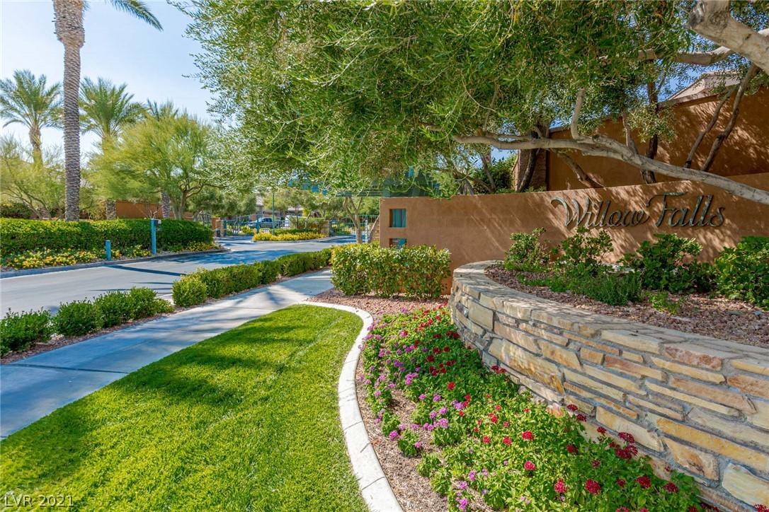10968 Tranquil Waters Court