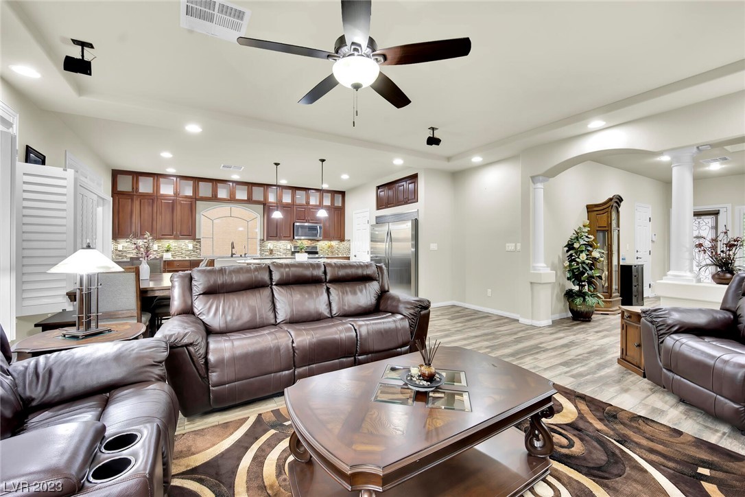 7250 Shannon Ridge Court
