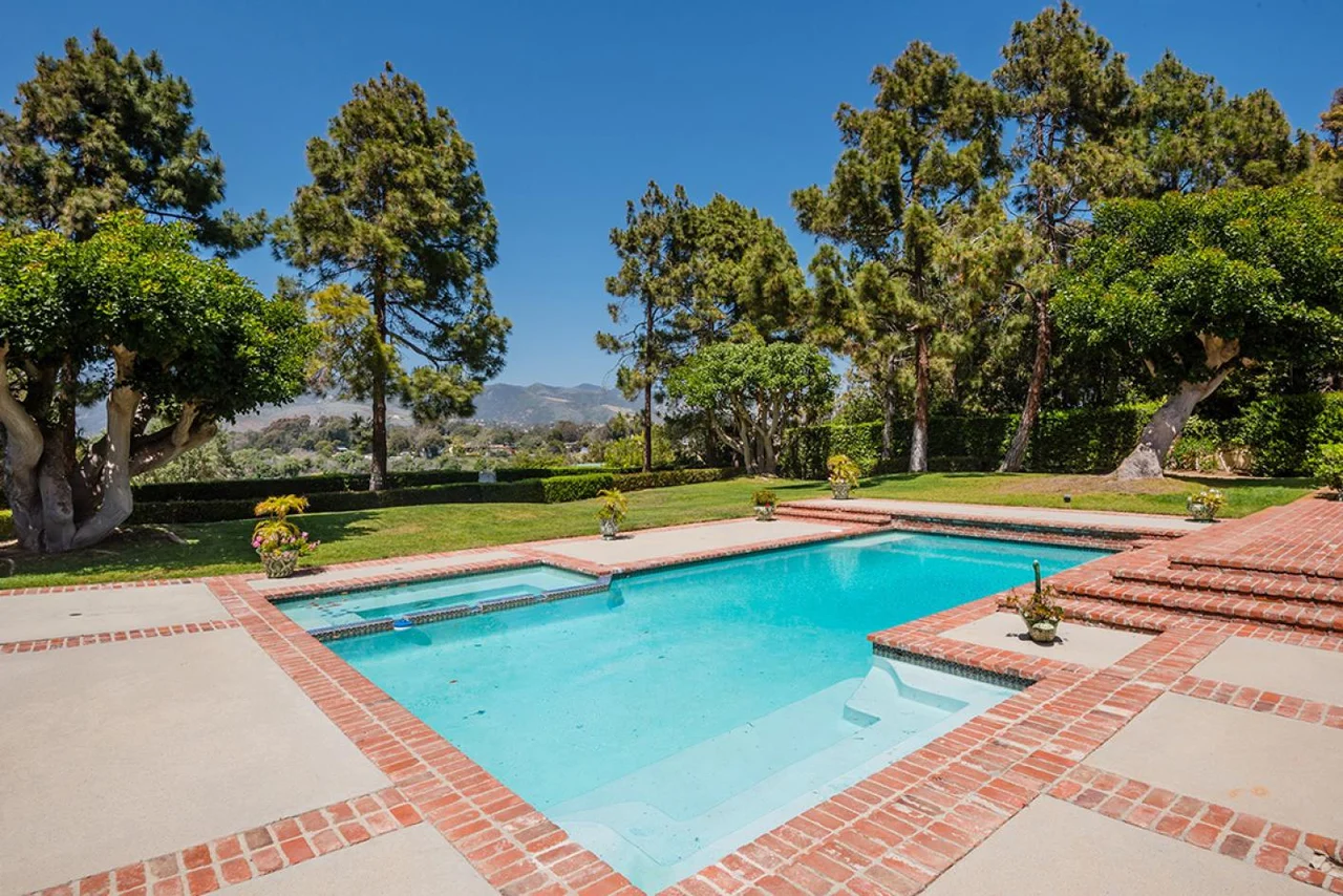 29427 Bluewater Road, Malibu, CA 90265