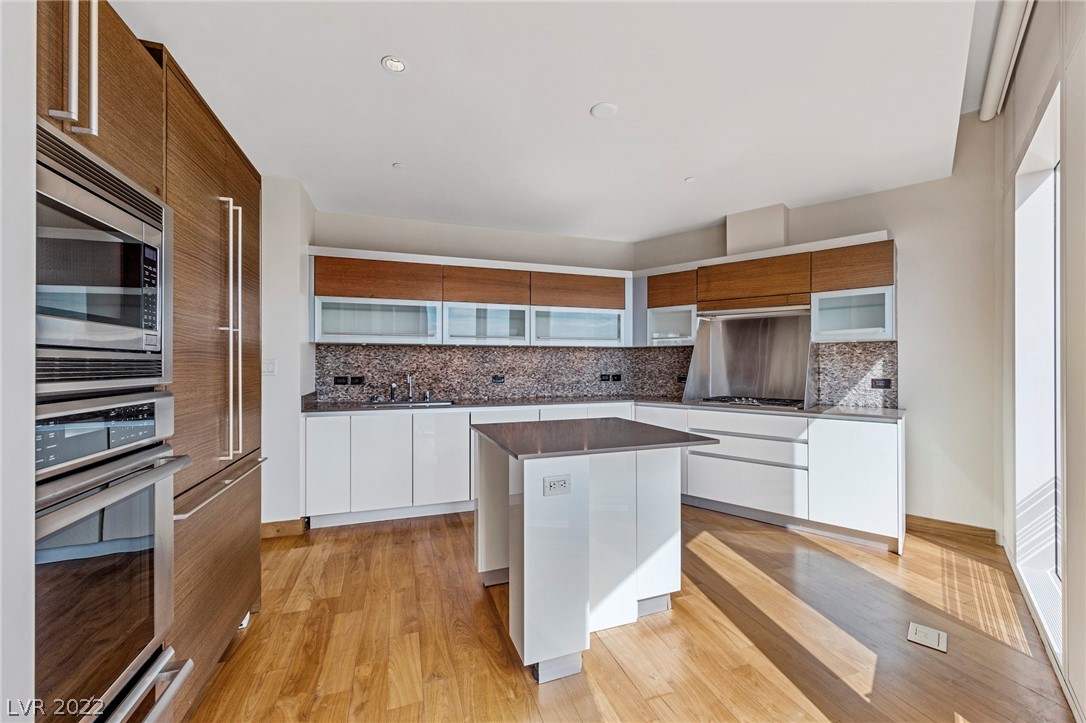 3750 Las Vegas Boulevard Unit 3104