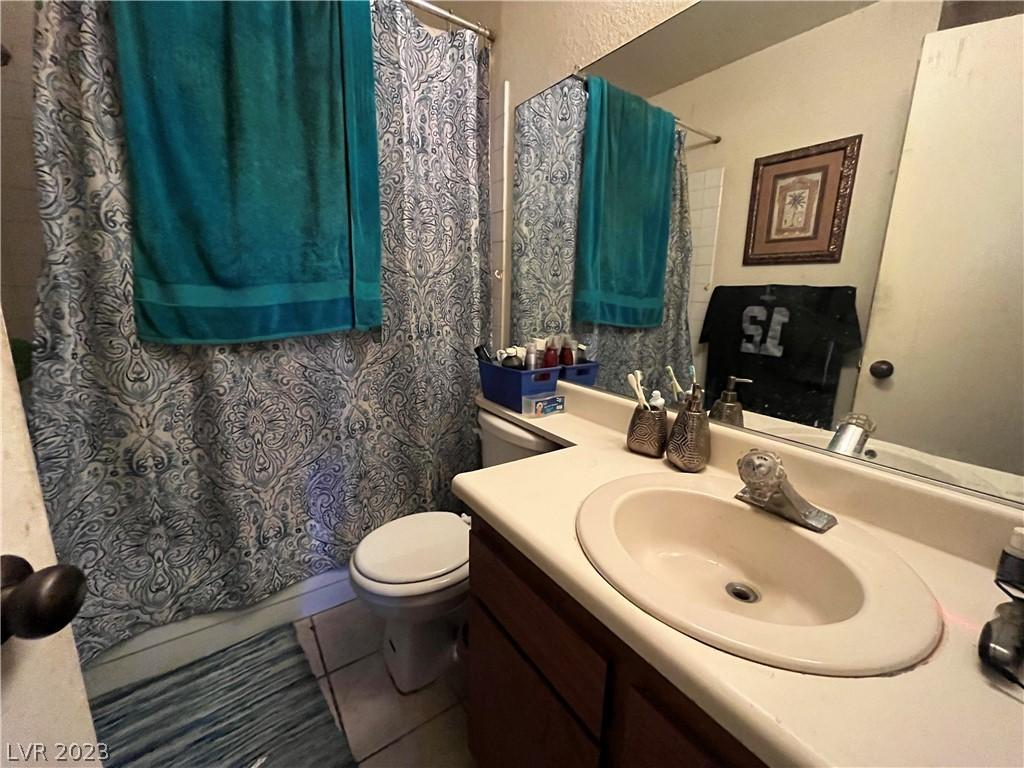 3926 Bushnell Drive Unit: 66