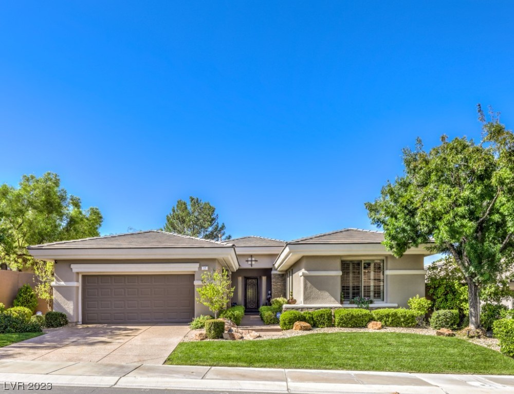 15 Moraine Drive