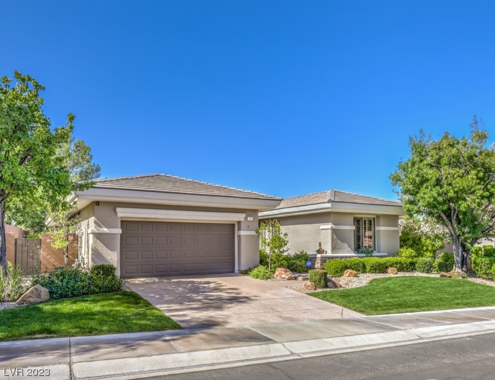 15 Moraine Drive
