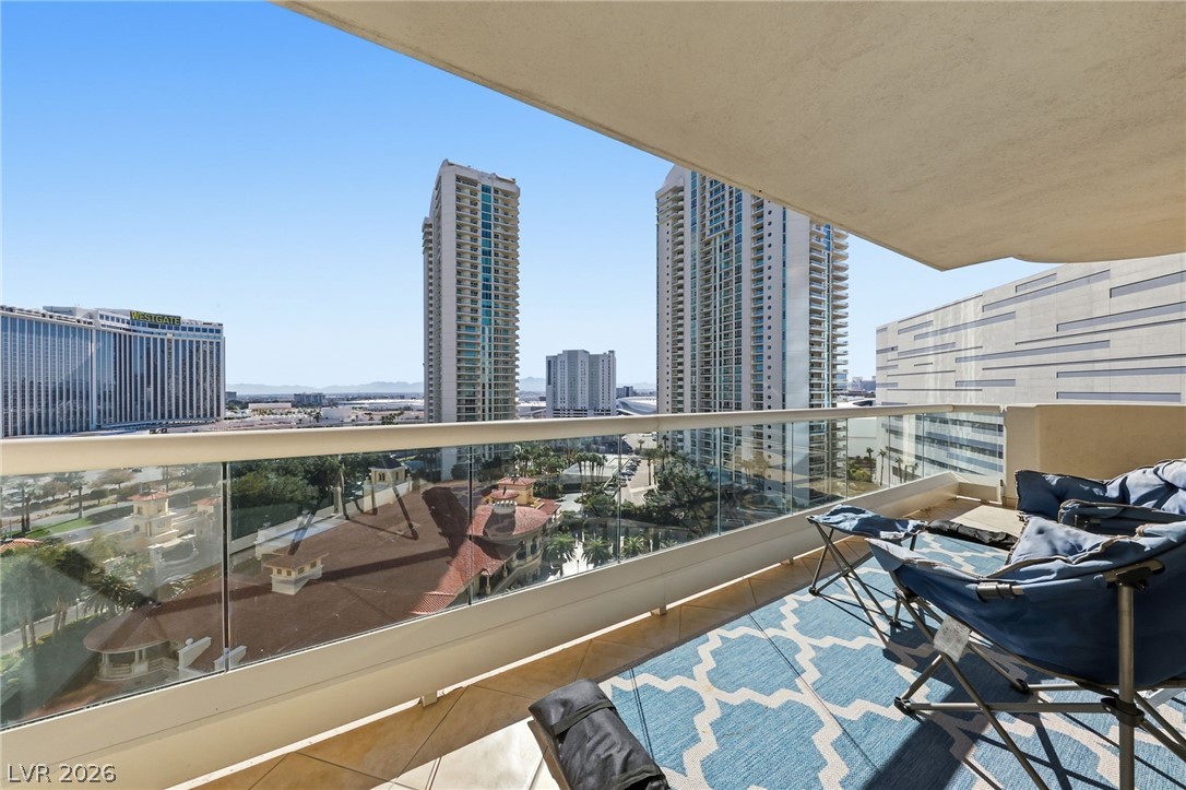 2747 Paradise Road 1205