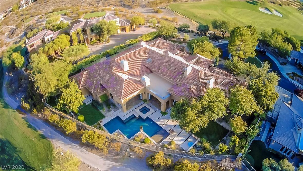 14 Paradise Valley Court