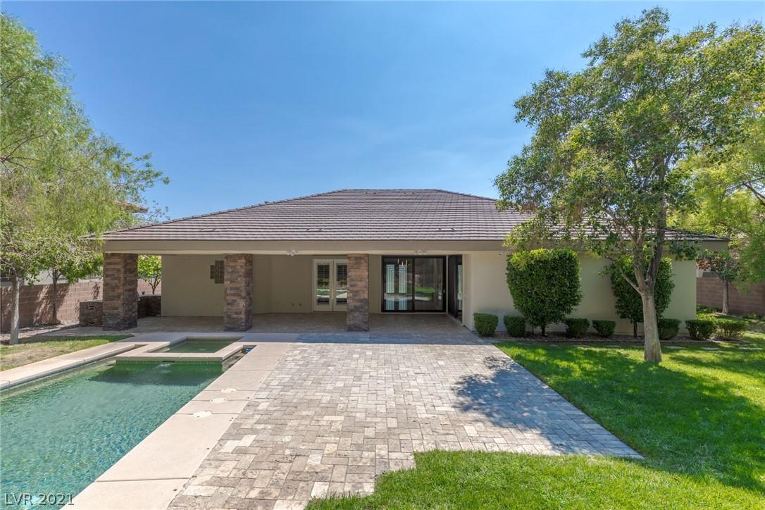 10968 Tranquil Waters Court