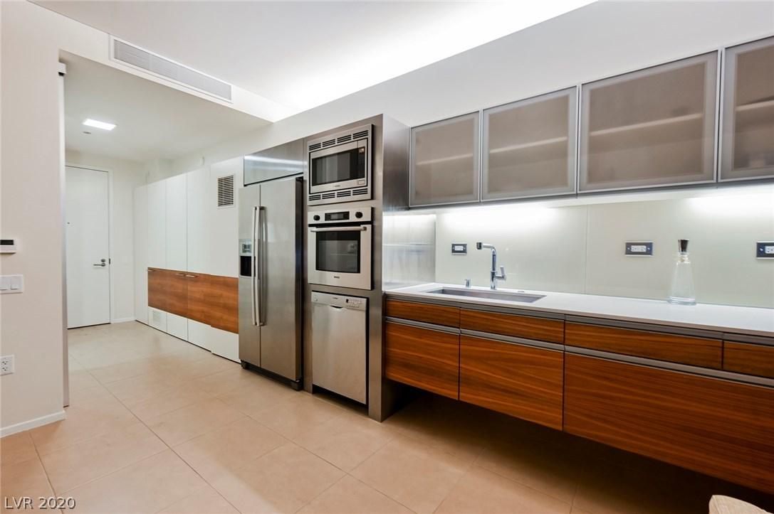 3722 Las Vegas Boulevard Unit: 908