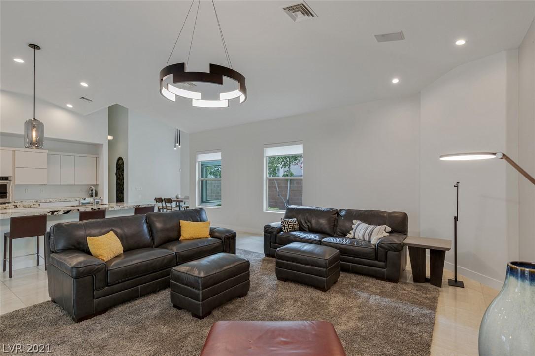 10968 Tranquil Waters Court