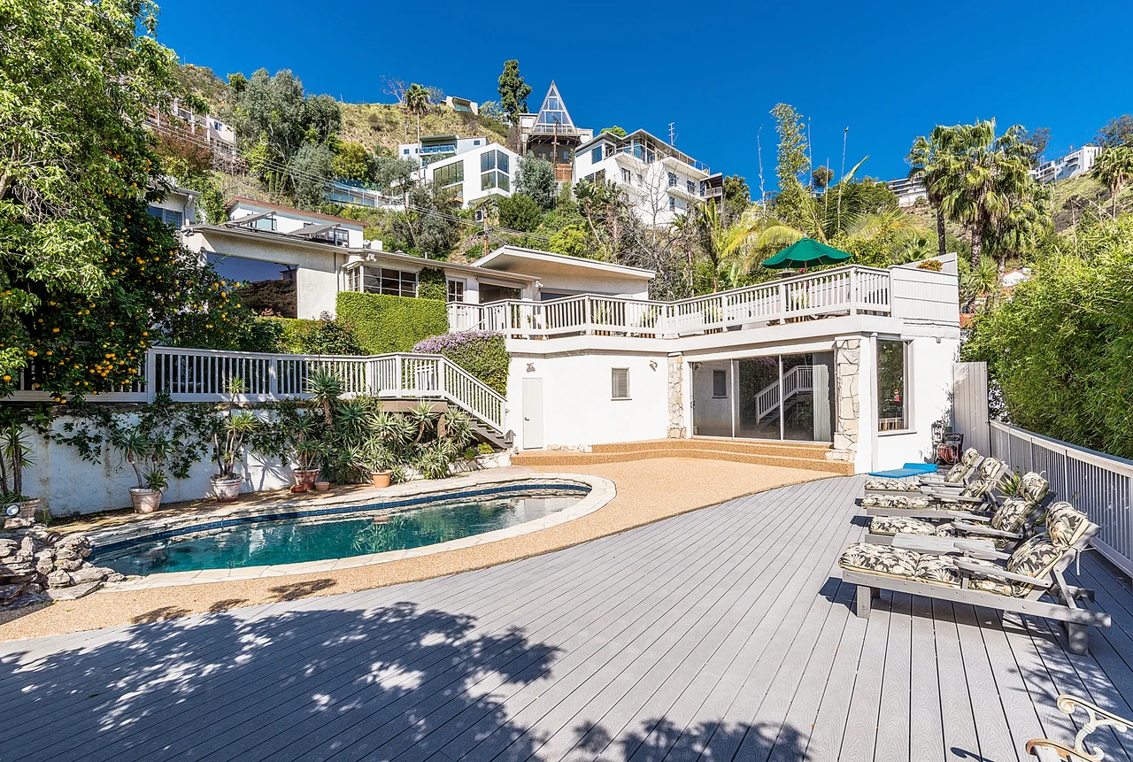 8608 Hollywood, Los Angeles, CA 90069