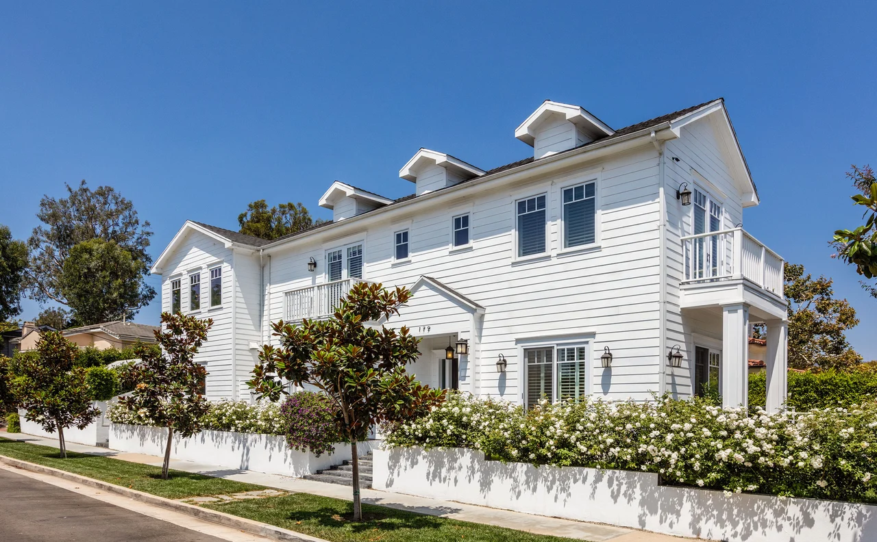 179 S Gretna Green Way, Los Angeles, CA 90049