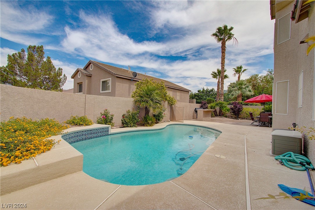 242 WATER BRIDGE Court