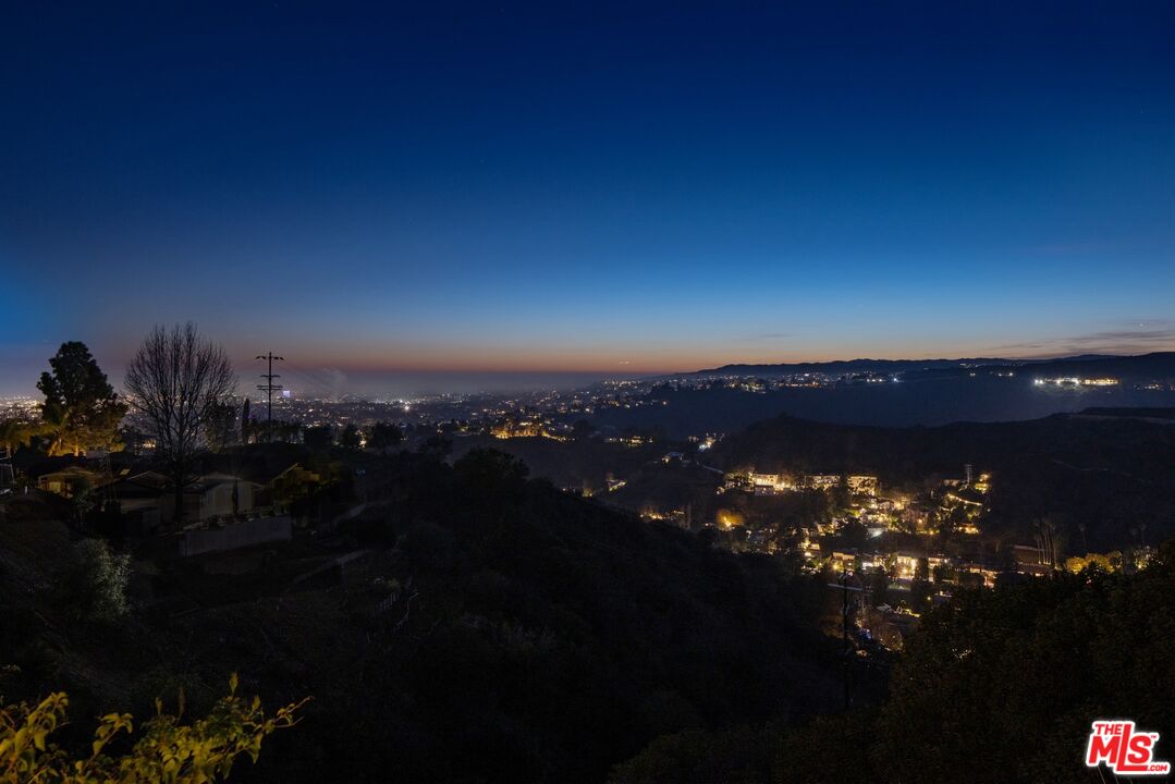 Banner Image #2
