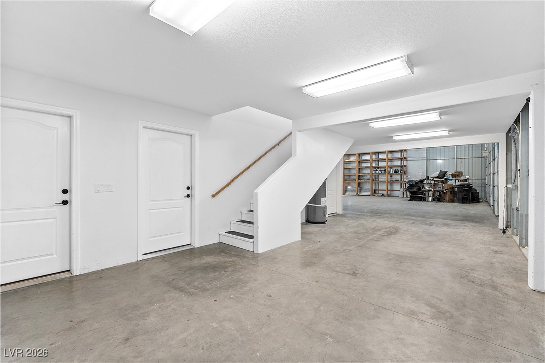 5941 Akita Way