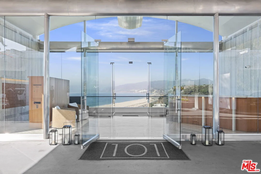 101 Ocean Avenue, Unit E601, Santa Monica, CA 90402