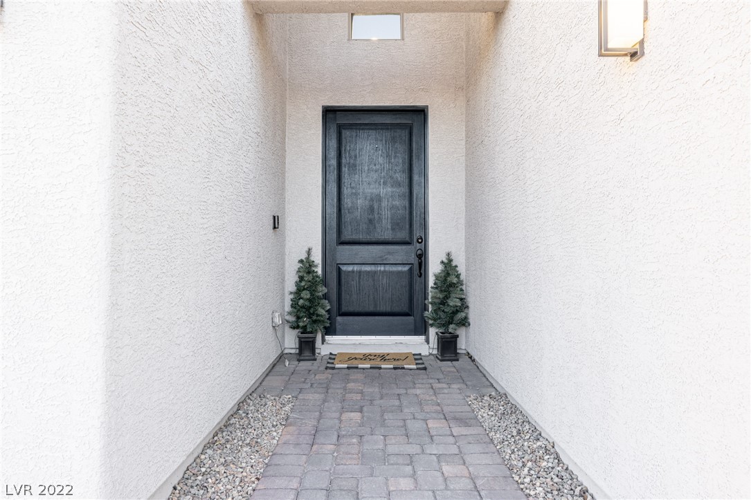 7275 Lovelock Cave Court