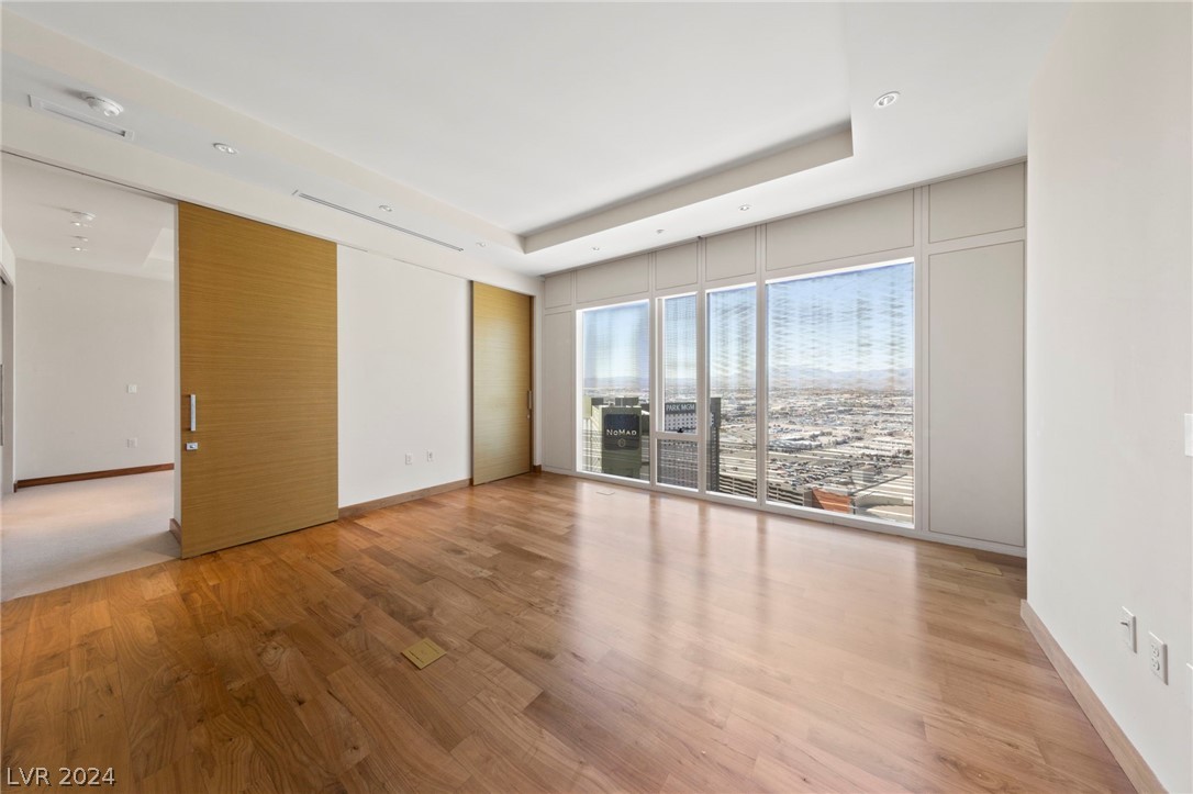 3750 Las Vegas Boulevard 3210