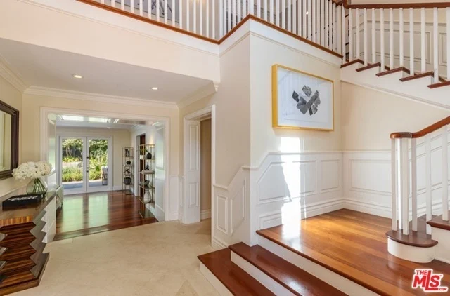 1149 Napoli Drive, Pacific Palisades, CA 90272