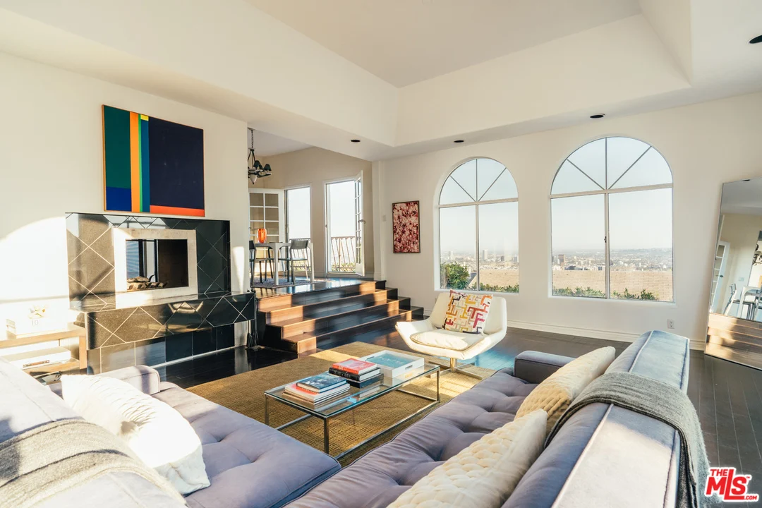 9301 Sierra Mar Drive, Los Angeles, CA 90069