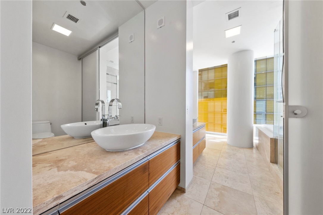 3726 Las Vegas Boulevard 1608