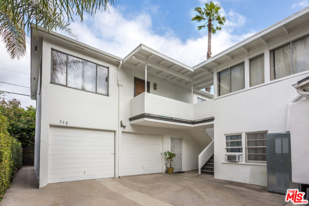 322 Huntley Dr, West Hollywood, CA 90048