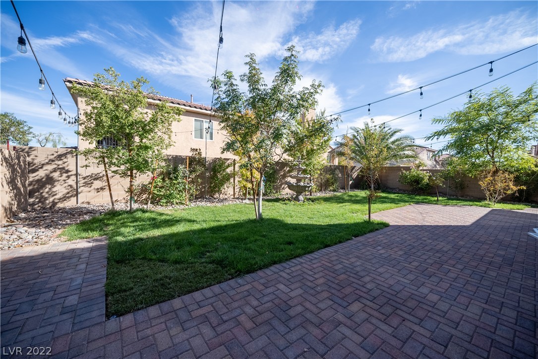 7874 Alameda Creek Street