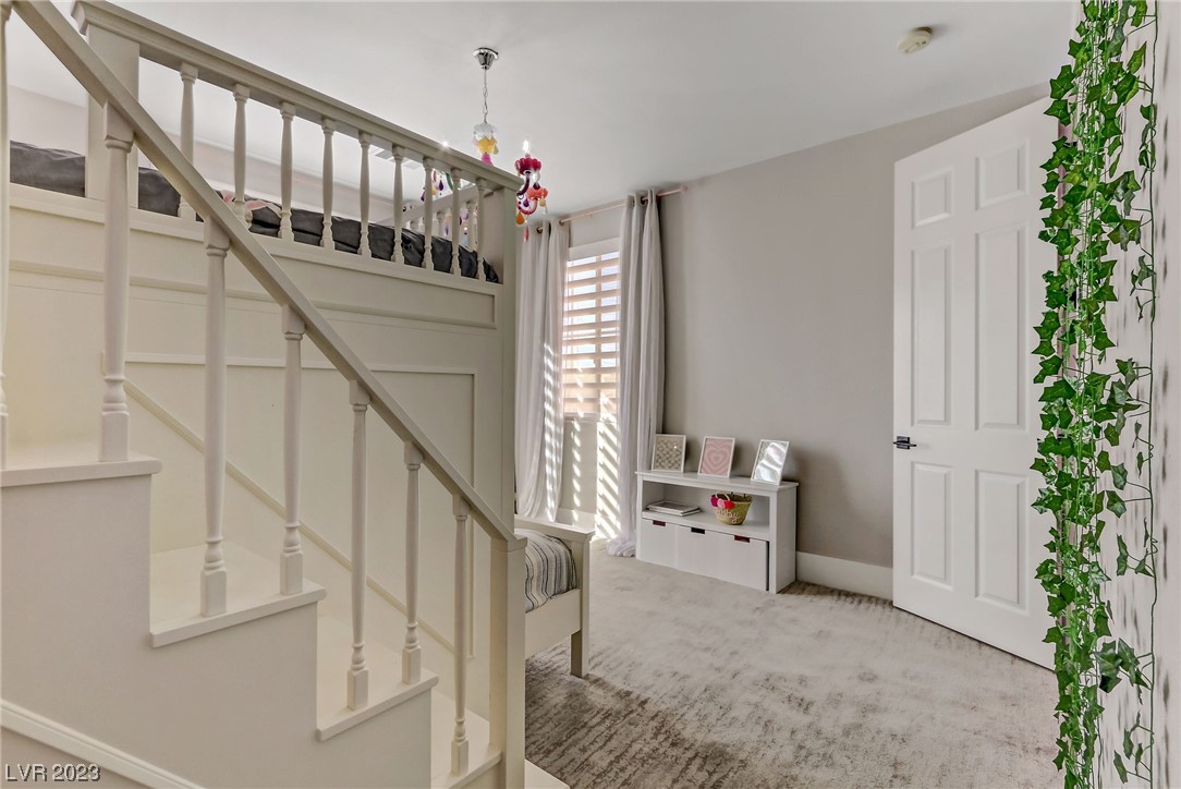 11219 La Madre Ridge Drive