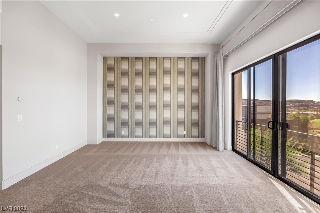 406 Solitude Peak Lane