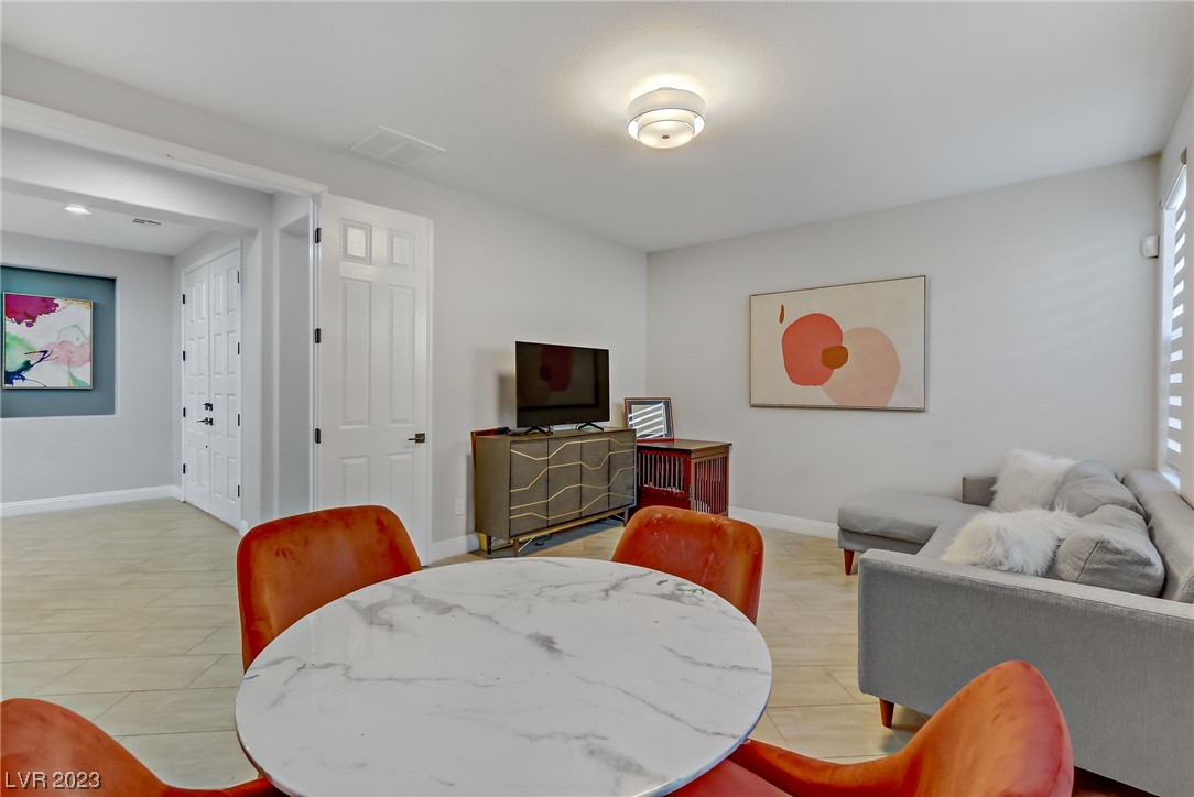 11219 La Madre Ridge Drive