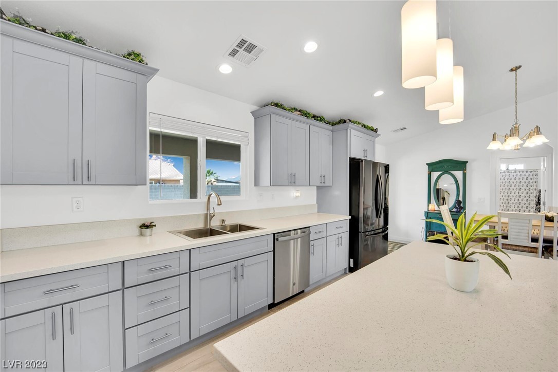 601 Courtney Lane