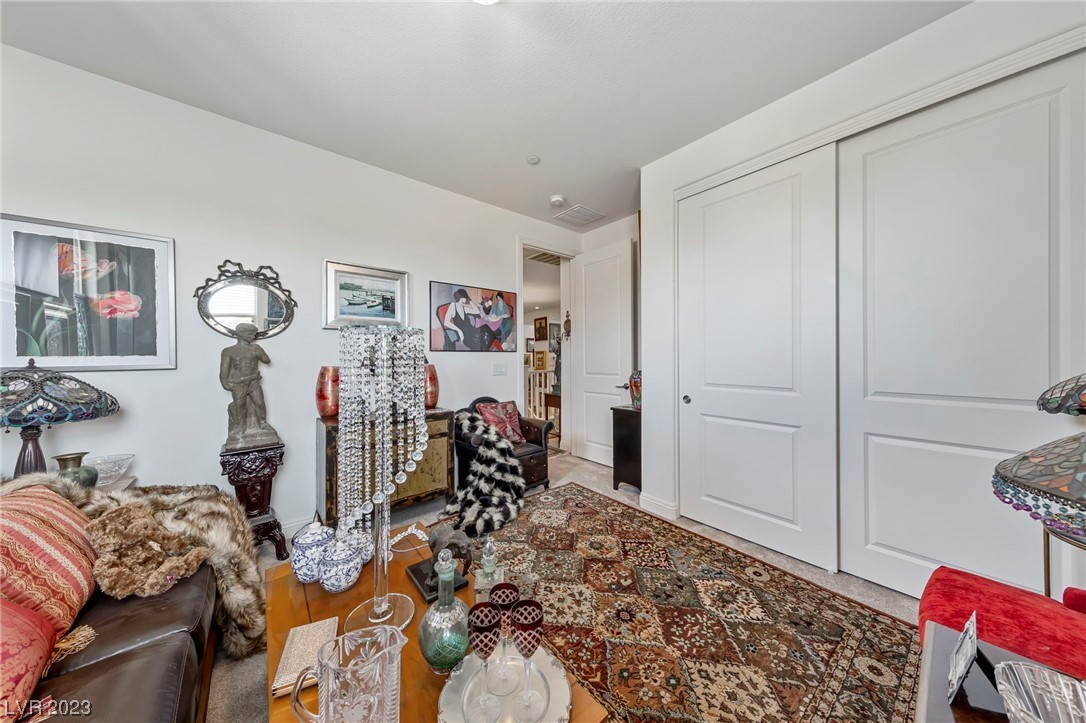 4807 Enchanted View Street