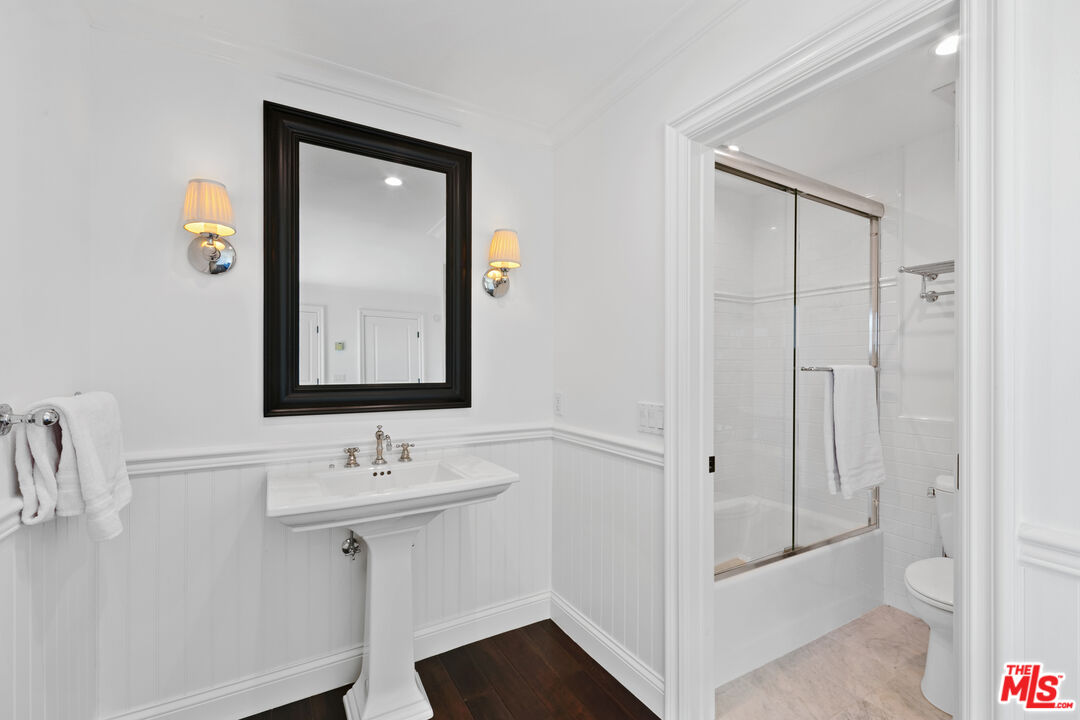 Banner Image #2