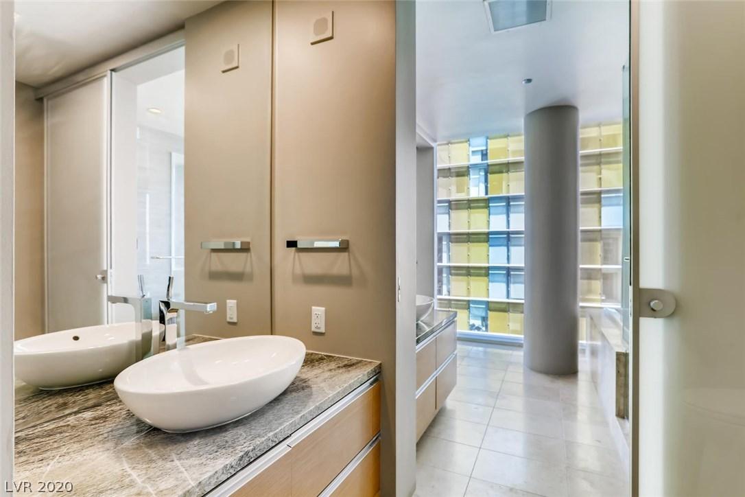 3726 S LAS VEGAS BL Boulevard Unit: 3006