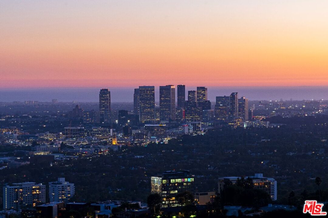 Banner Image #2