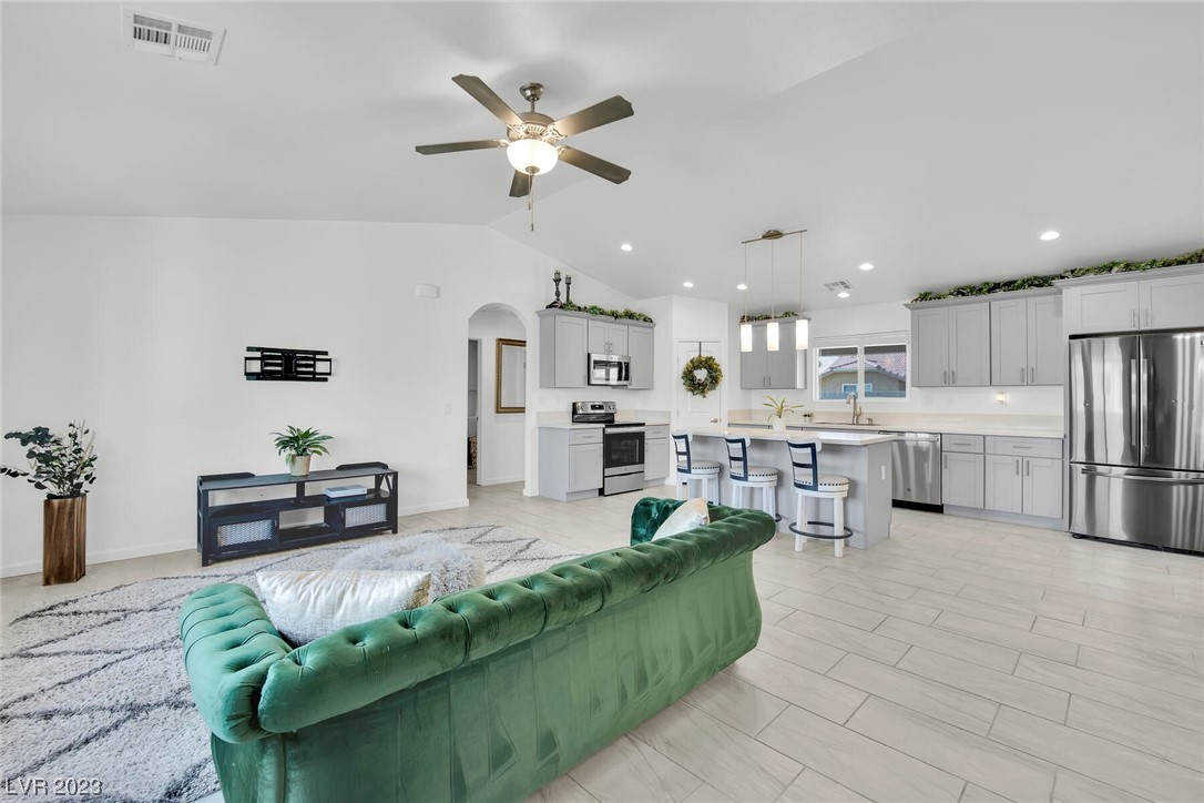 601 Courtney Lane