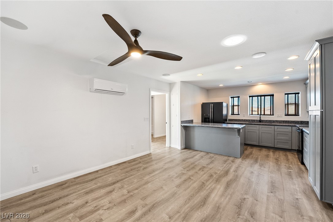 5941 Akita Way