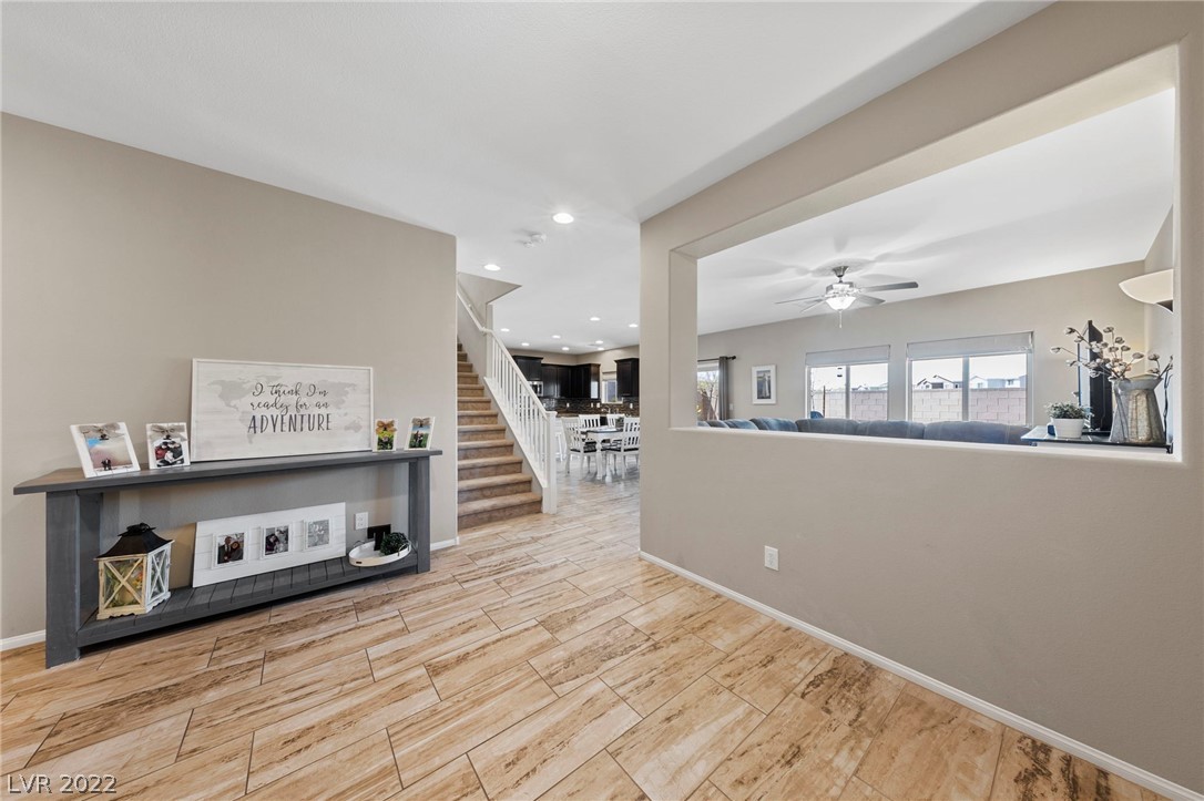 9140 Laughing Owl Avenue