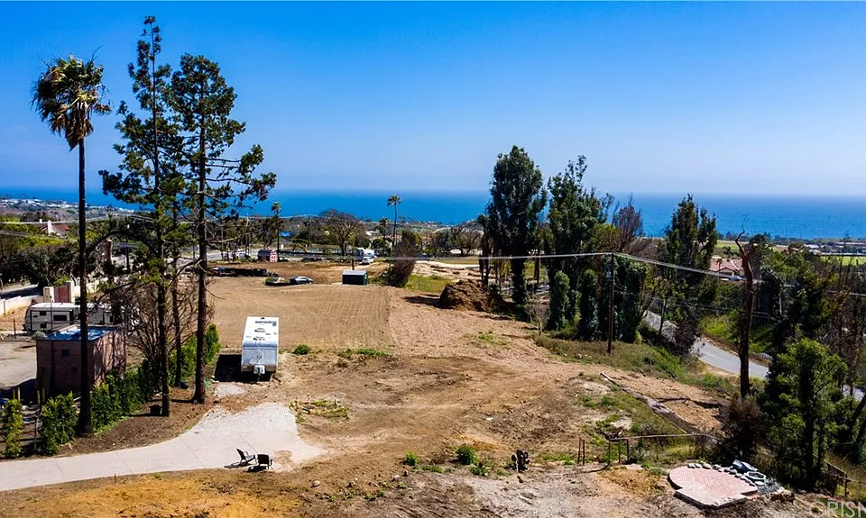 5709 Busch Drive, Malibu, CA 90265