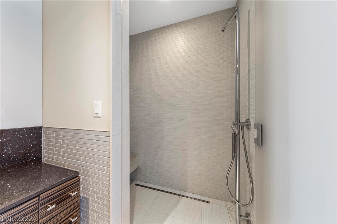 3750 Las Vegas Boulevard Unit 3104