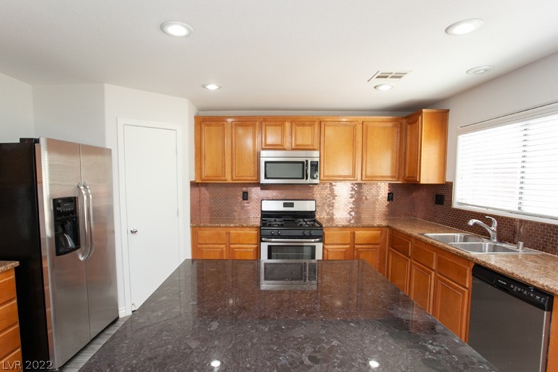 6525 Cedar Waxwing Street