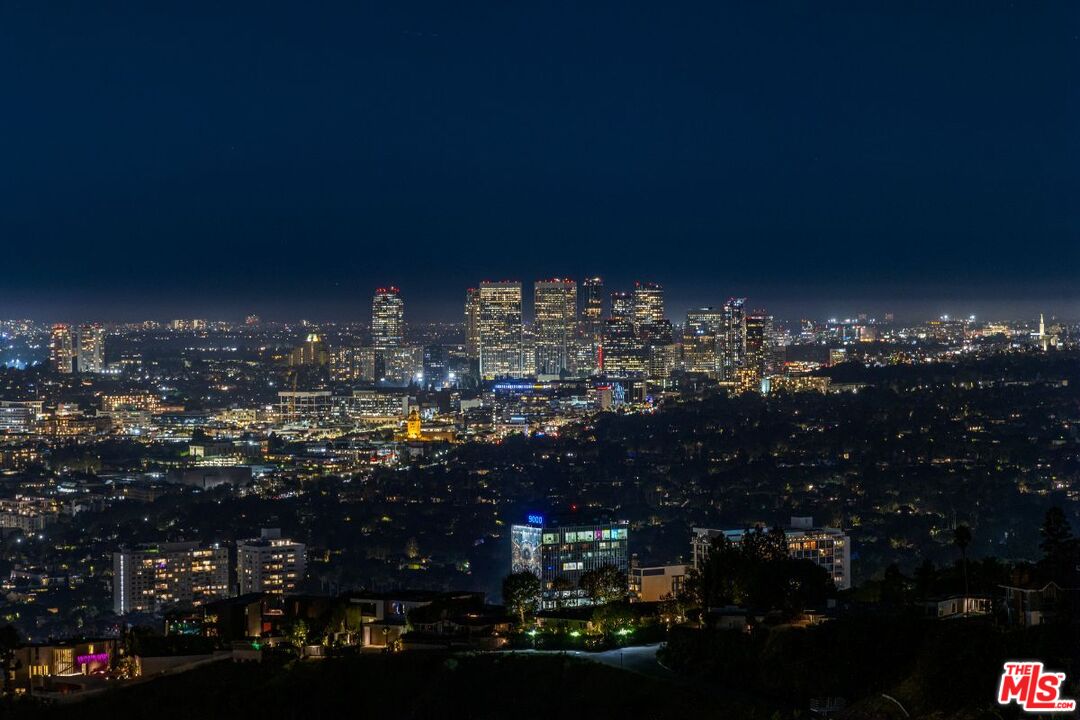 Banner Image #2