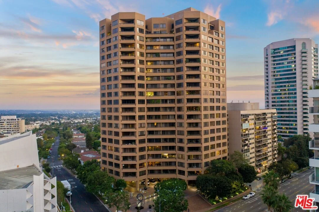 10430 Wilshire Boulevard, Unit PH4, Westwood, CA 90024
