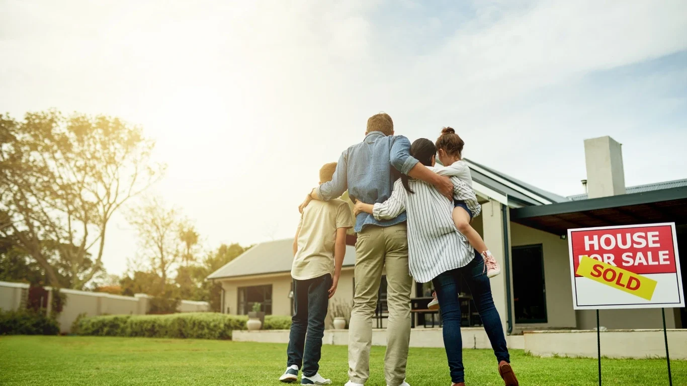 10 Ways to Spot a Great Deal on a Home for Sale
