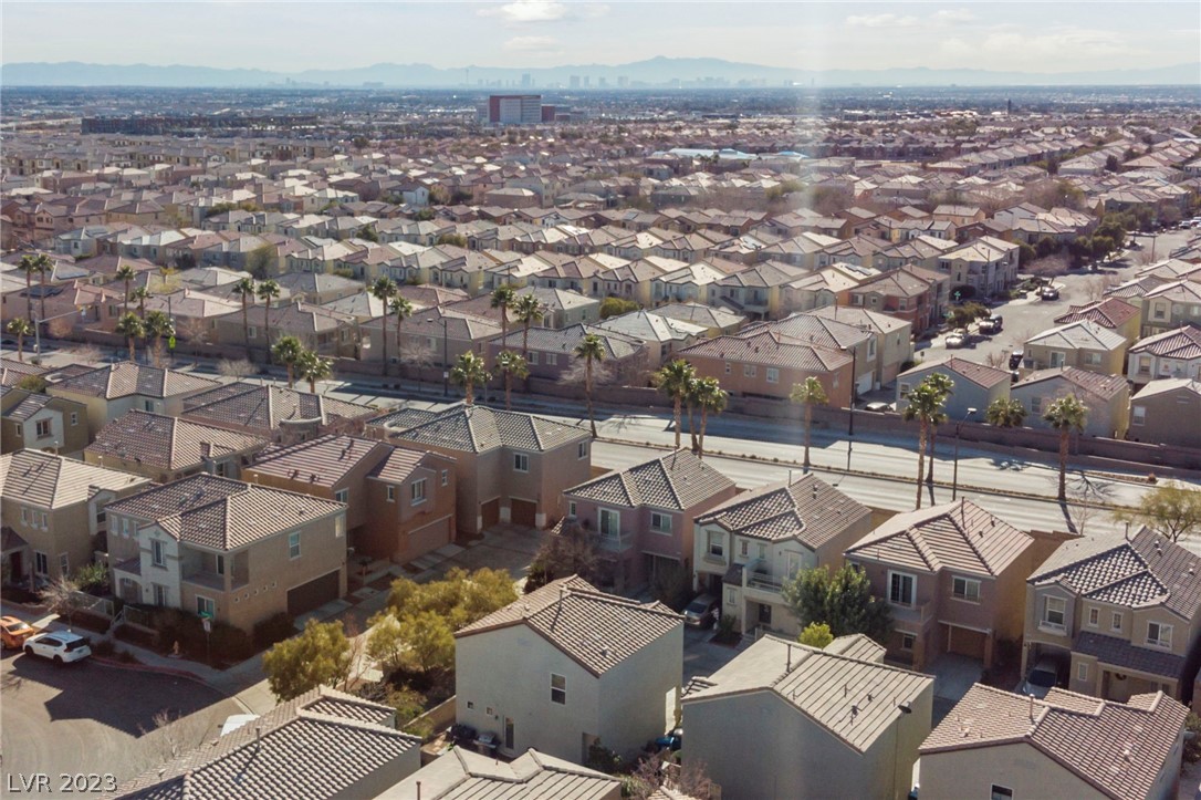 9156 Point Lace Court