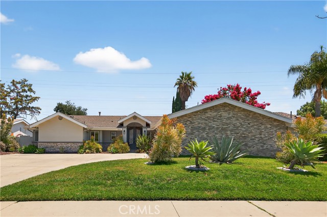 5274 Crebs AVE, Tarzana, CA 91356