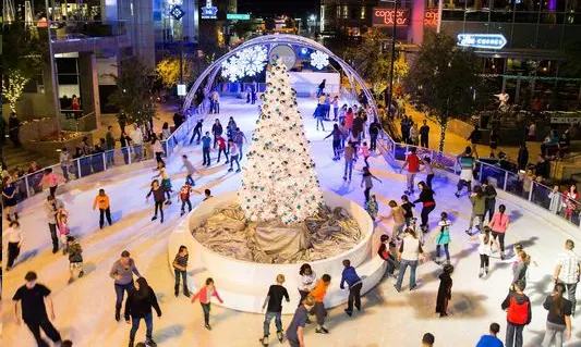 Spend the Season in Arizona: Your Guide to December Living